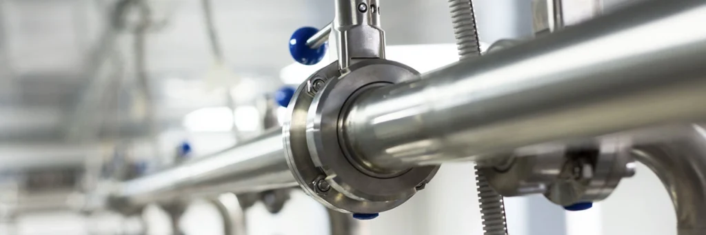 Imagen destacada para la entrada del blog de febrero - Limpieza y desinfección de circuitos CIP.