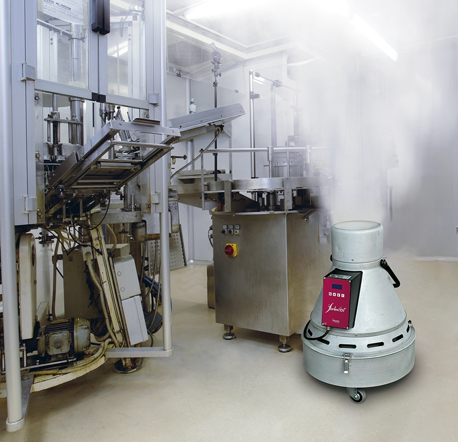 Imagen de FORTEX Heat en funcionamiento nebulizando desinfectante.